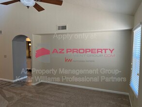 6732 W Kimberly Way in Glendale, AZ - Building Photo - Building Photo