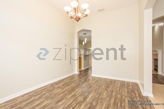 909 Corsica Ln in Jacksonville, FL - Building Photo - Building Photo