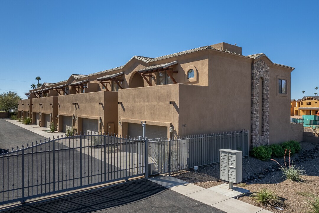 Villas on Roma in Phoenix, AZ - Building Photo