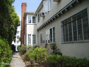 10974 Strathmore Dr in Los Angeles, CA - Building Photo - Building Photo