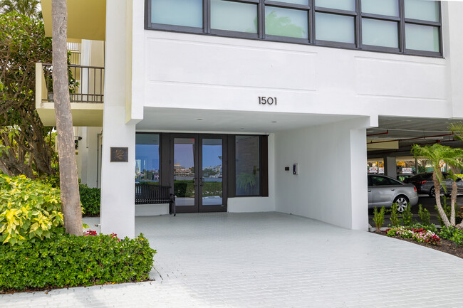 Norton Park Place in West Palm Beach, FL - Building Photo - Building Photo