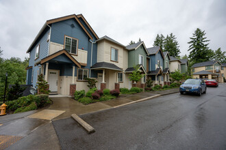 Marymoor Ridge Condominium in Redmond, WA - Foto de edificio - Building Photo