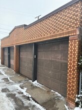 2126 Kenilworth Ave in Berwyn, IL - Foto de edificio - Building Photo