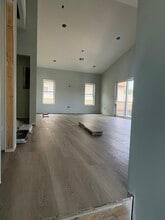 1109 S Webster Ave in Scranton, PA - Building Photo - Building Photo