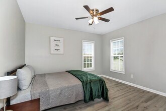 505 Ward Ave NE, Unit Apartment B in Huntsville, AL - Building Photo - Building Photo