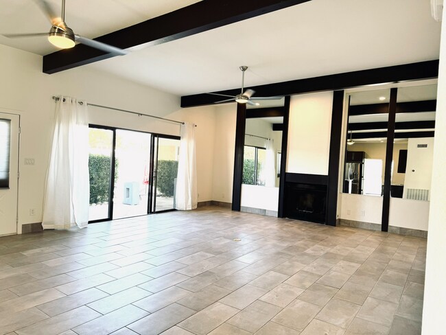 72880 Shadow Mountain Dr in Palm Desert, CA - Building Photo - Building Photo