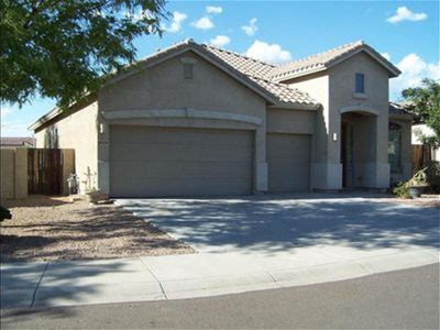 10458 W Foothill Dr in Peoria, AZ - Building Photo