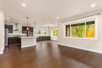 22418 43rd Dr SE in Bothell, WA - Building Photo - Building Photo