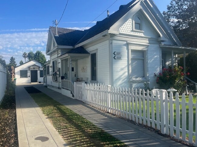 property at 329-335 E Palmyra Ave