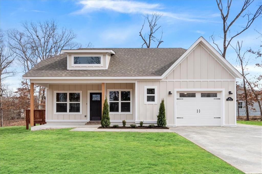 29 Islay Dr in Bella Vista, AR - Building Photo