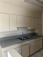 8560 Artesia Blvd in Bellflower, CA - Building Photo - Building Photo