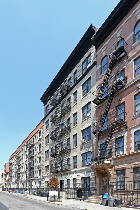 507-509 W 147th St in New York, NY - Building Photo