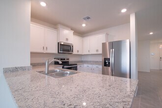 12152 Rimini Wy in Port St. Lucie, FL - Building Photo - Building Photo