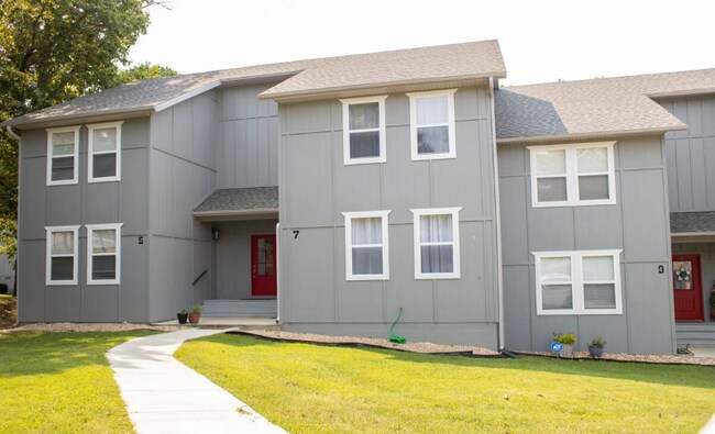 7 Alyce Ln in Bella Vista, AR - Foto de edificio - Building Photo