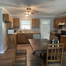 20455 Perrilloux Rd in Livingston, LA - Building Photo - Building Photo