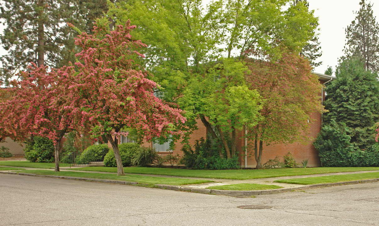 205 S 12th St in Coeur d'Alene, ID - Building Photo