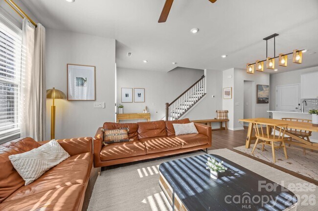 915 Kinsey Aly in Charlotte, NC - Building Photo - Building Photo