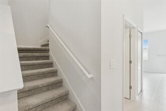 2701 Skyline Lp in Kissimmee, FL - Building Photo - Building Photo