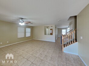 672 W Barrus St in Casa Grande, AZ - Foto de edificio - Building Photo