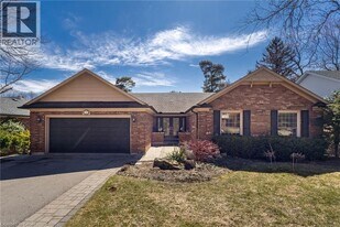 148 Briar Hill Crescent in Hamilton, ON - Building Photo