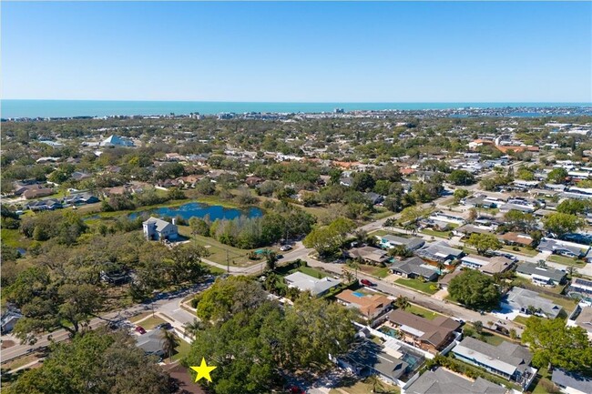 13964 106th Ave N in Largo, FL - Building Photo - Building Photo