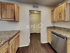 9516 W Portola Dr in Boise, ID - Building Photo - Building Photo