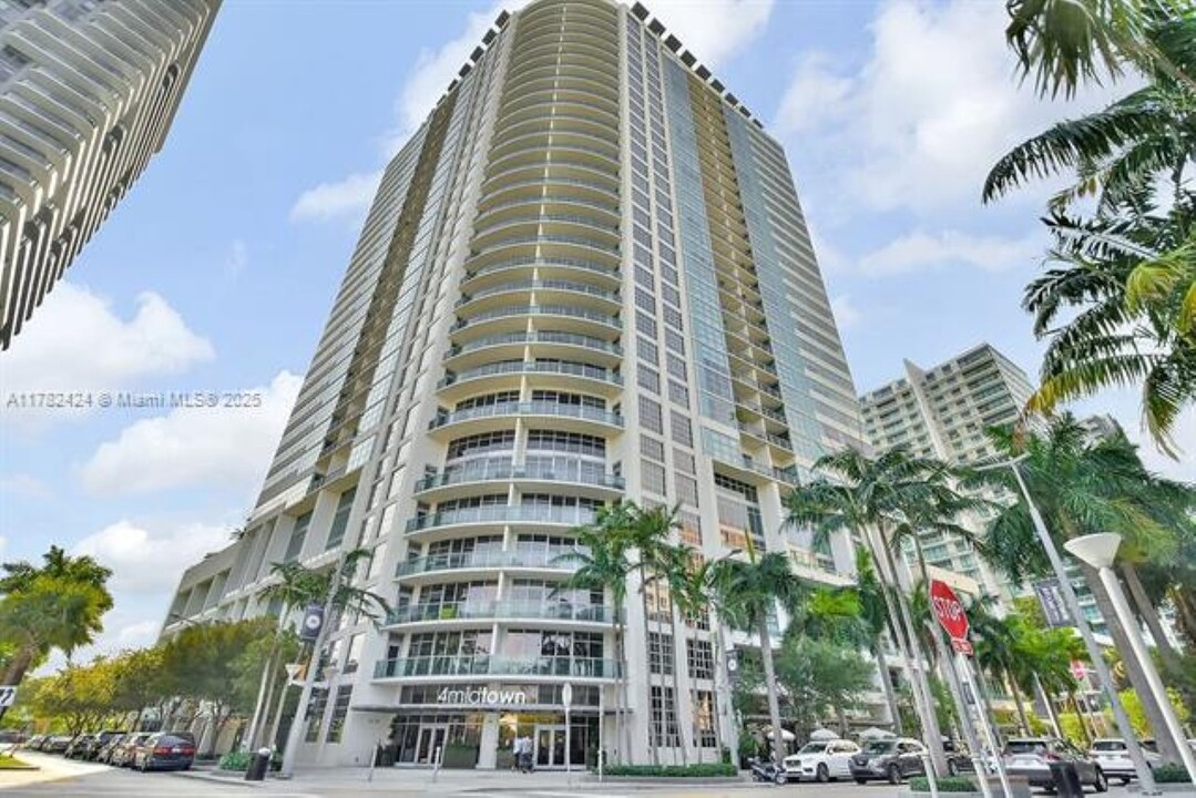 3301 NE 1st Ave, Unit H2509 in Miami, FL - Building Photo
