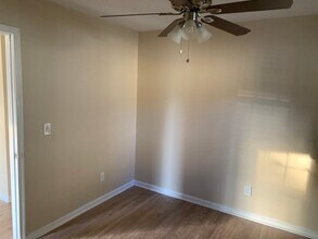 2417 E Ozark Ave in Gastonia, NC - Building Photo - Building Photo