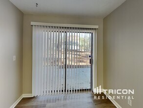 3997 Cripple Creek Dr in Kennesaw, GA - Building Photo - Building Photo