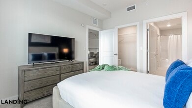 4341 34th St S, Unit 567 in St. Petersburg, FL - Foto de edificio - Building Photo