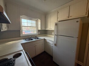 808 Crawford St S in Wilson, NC - Building Photo - Building Photo