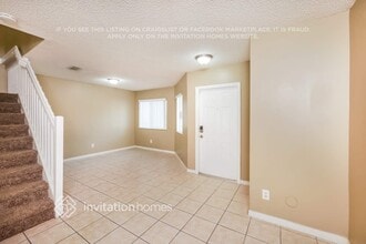 620 208th Cir in Pembroke Pines, FL - Foto de edificio - Building Photo