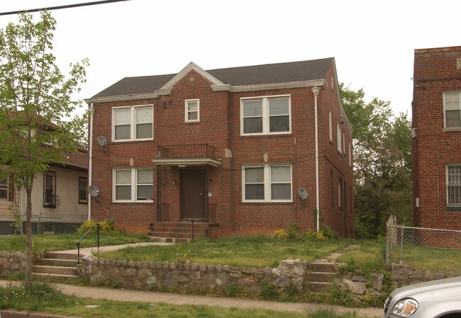 3314 5th St SE in Washington, DC - Building Photo - Building Photo