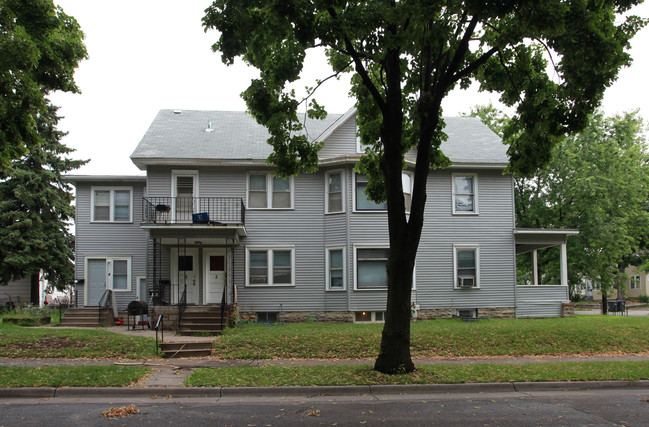 3001 N 6th St in Minneapolis, MN - Building Photo - Building Photo