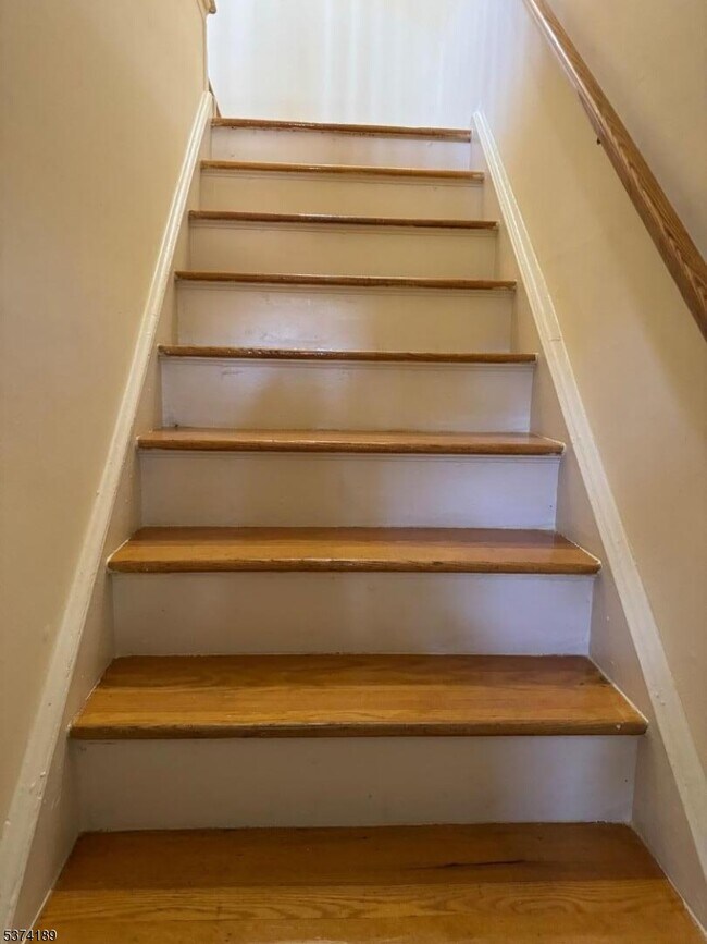 51 Traphagen Rd in Wayne, NJ - Building Photo - Building Photo
