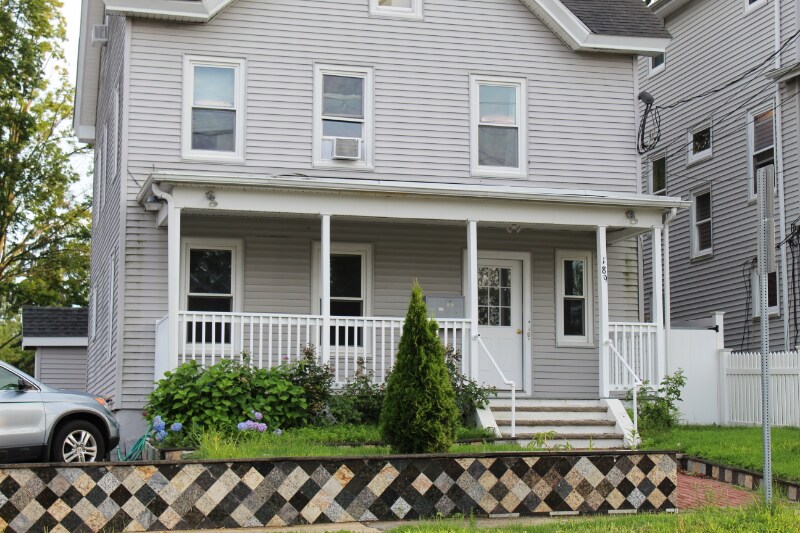 189 Irving St in Framingham, MA - Building Photo