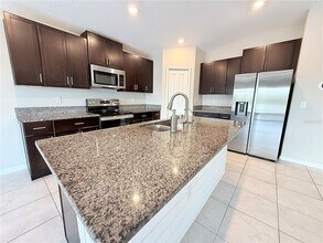 15610 Charr Island St in Sun City Center, FL - Building Photo - Building Photo