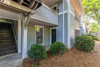 603 Summit N Dr NE in Atlanta, GA - Building Photo - Building Photo