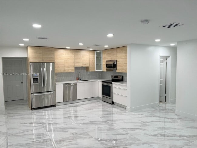 property at 4337 SW 49th St