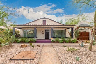 729-735 E Coronado Rd in Phoenix, AZ - Building Photo - Building Photo