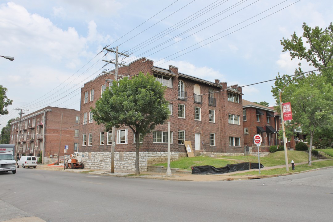 3867 Lafayette Ave in St. Louis, MO - Foto de edificio