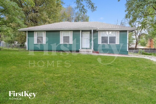 property at 308 Oak St