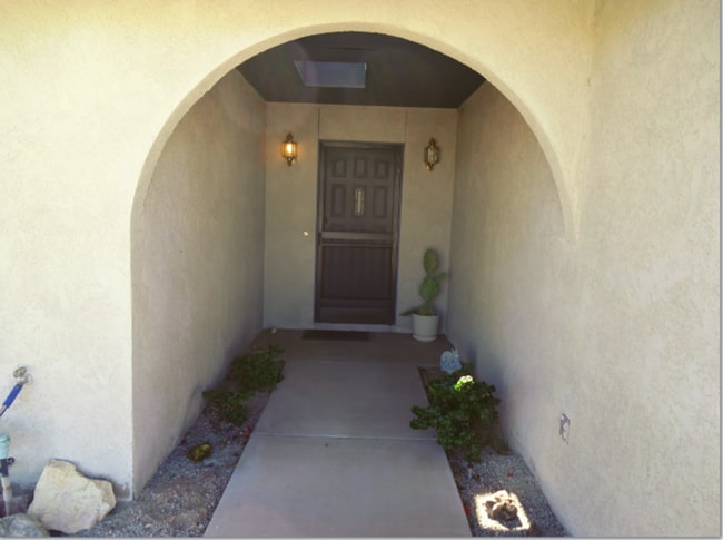 3288 Jamaica Blvd S in Lake Havasu City, AZ - Building Photo - Building Photo
