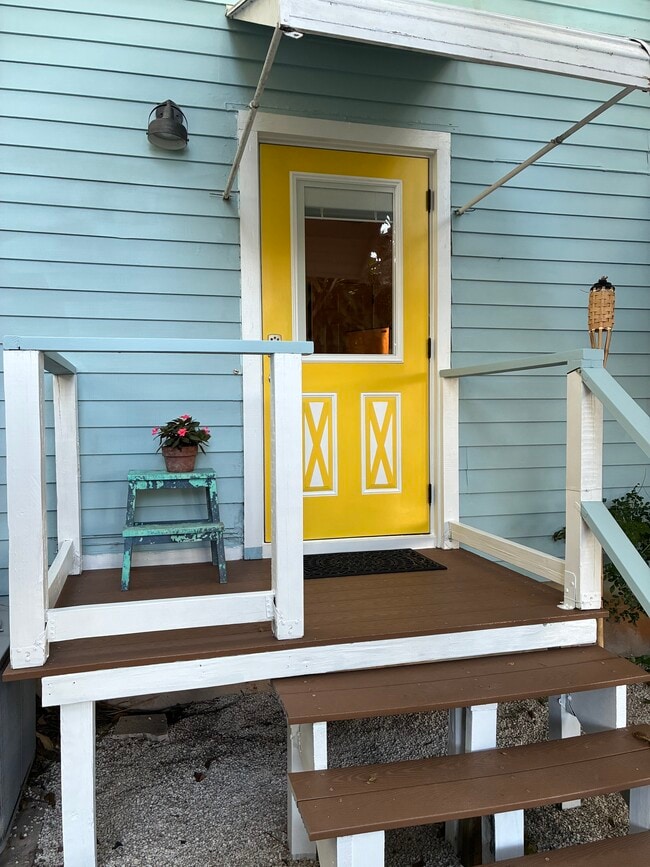 property at 736 High St