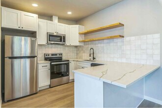 337 Martin Luther King Jr Way in Seattle, WA - Building Photo - Building Photo