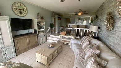 5050 Ocean Beach Blvd in Cocoa Beach, FL - Building Photo - Building Photo