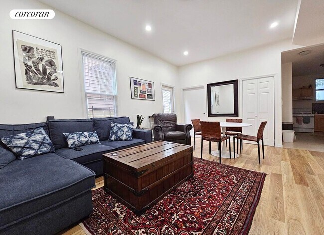 106 Engert Ave in Brooklyn, NY - Building Photo - Building Photo