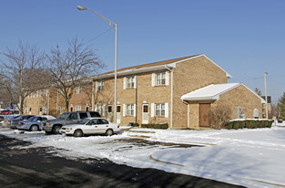 Riverside Estates Apartments