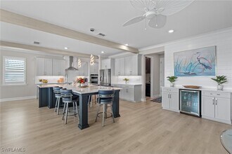 2033 Grove Dr in Naples, FL - Building Photo - Building Photo