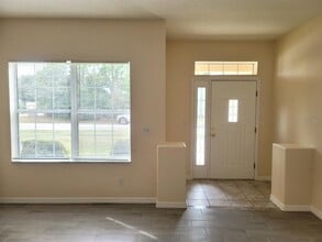 60 Prince Michael Ln in Palm Coast, FL - Building Photo - Building Photo